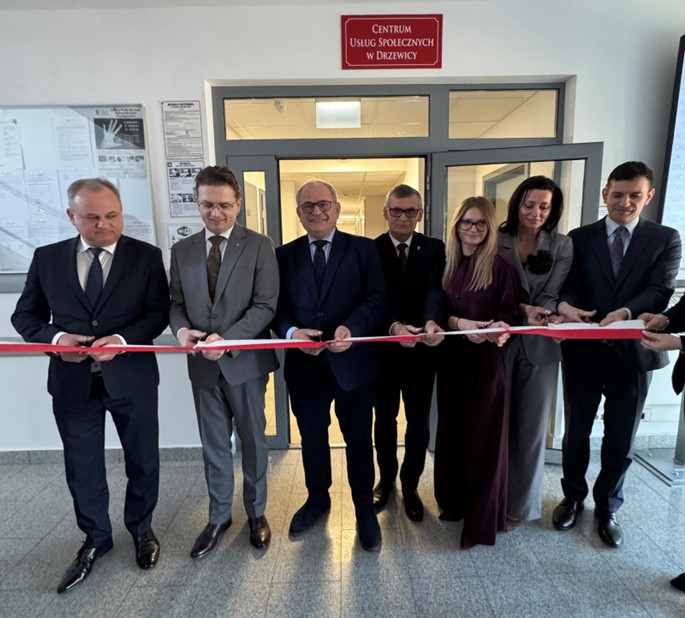 Otwarcie Centrum Usług Społecznych w Drzewicy
